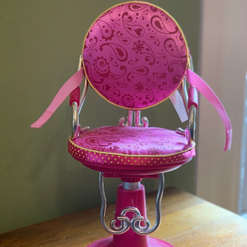 Our Generation Salon Chair